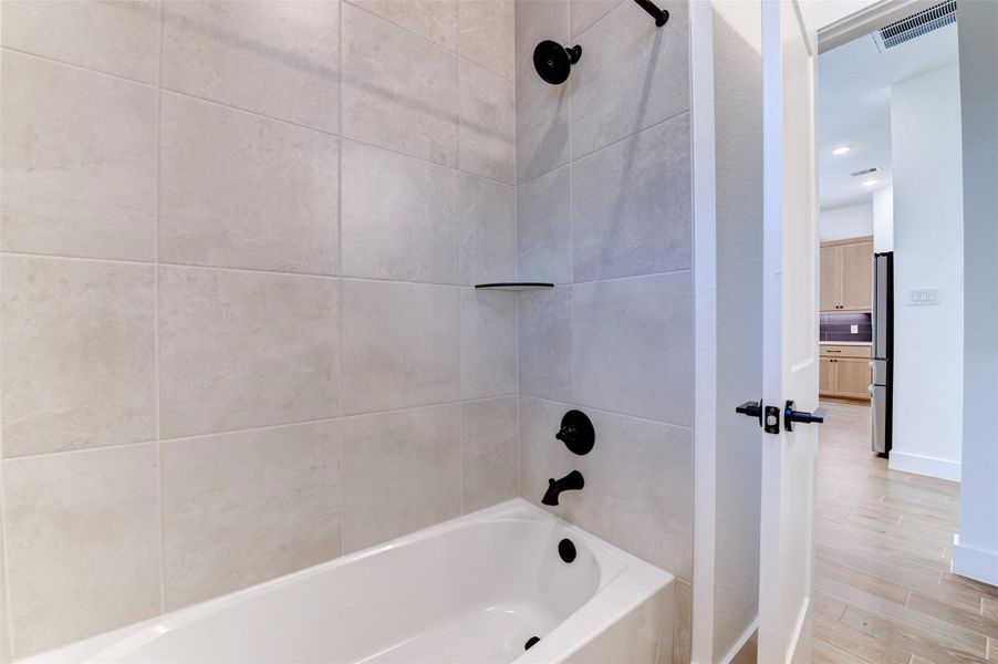 Image 28 of a home in The Woodlands Hills. Image 28 of a home in The Woodlands Hills.