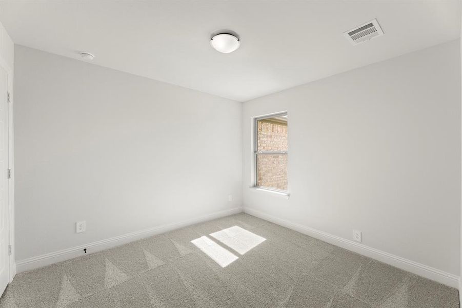 17. 6945 Mustang - Bed 3 17. 6945 Mustang - Bed 3