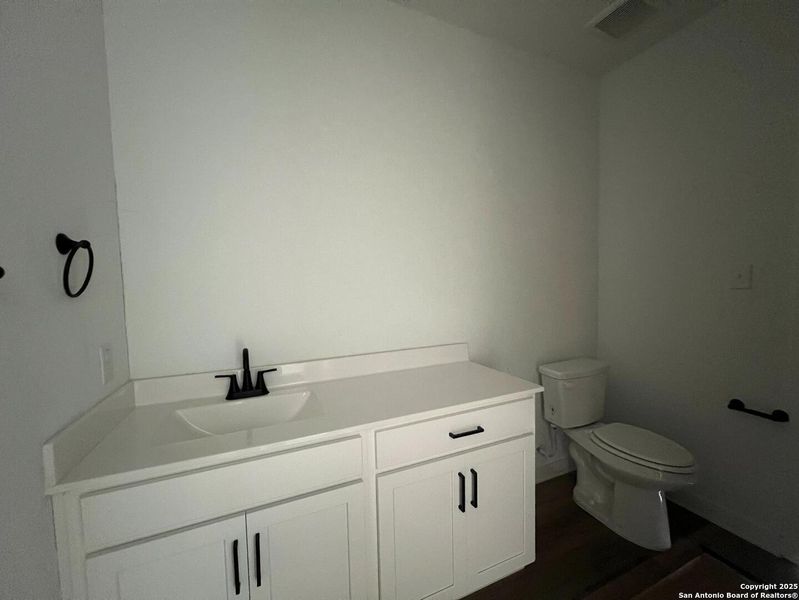 Image 30 of a home in Nopal Valley. Image 30 of a home in Nopal Valley.