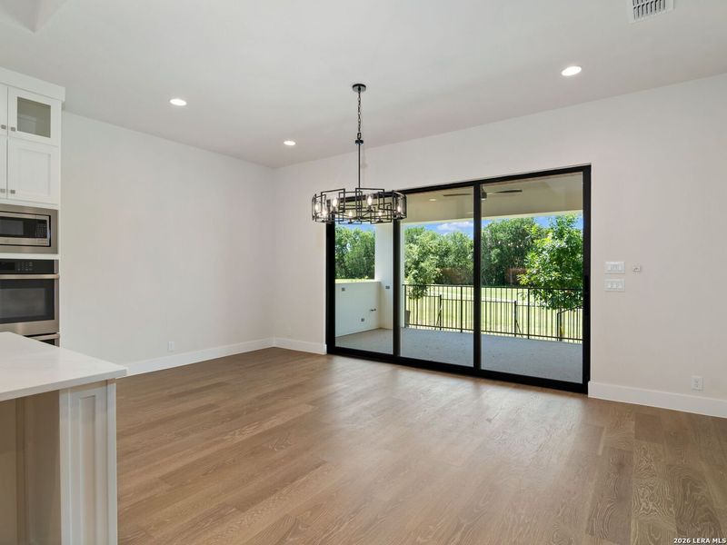 Spacious, unfurnished interior of a new home in , San Antonio (Image 31).