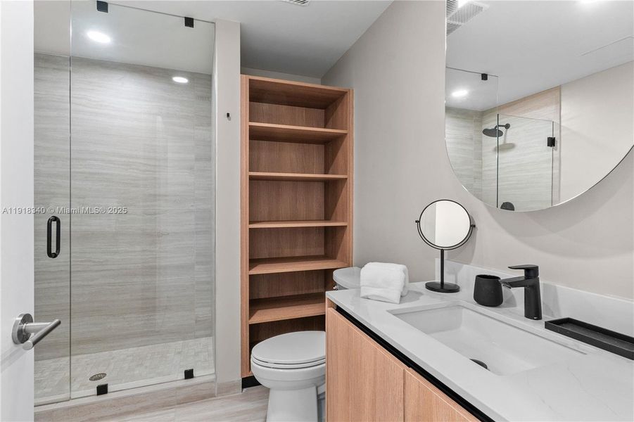 Furnished interior view inside a new home in 72 Park, Miami Beach (Image 6).