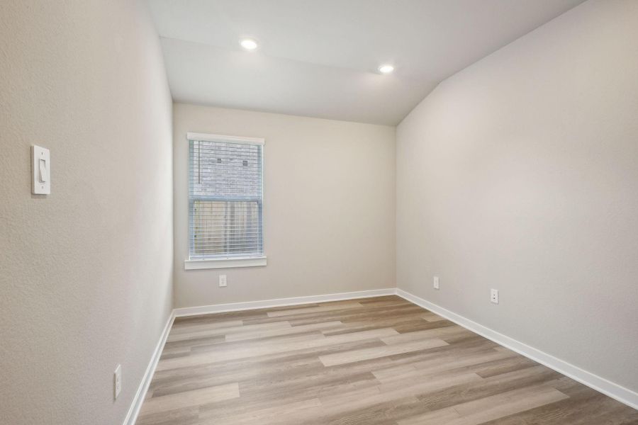 Spacious, unfurnished interior of a new home in Massey Oaks - Premier Series, Pearland (Image 17).