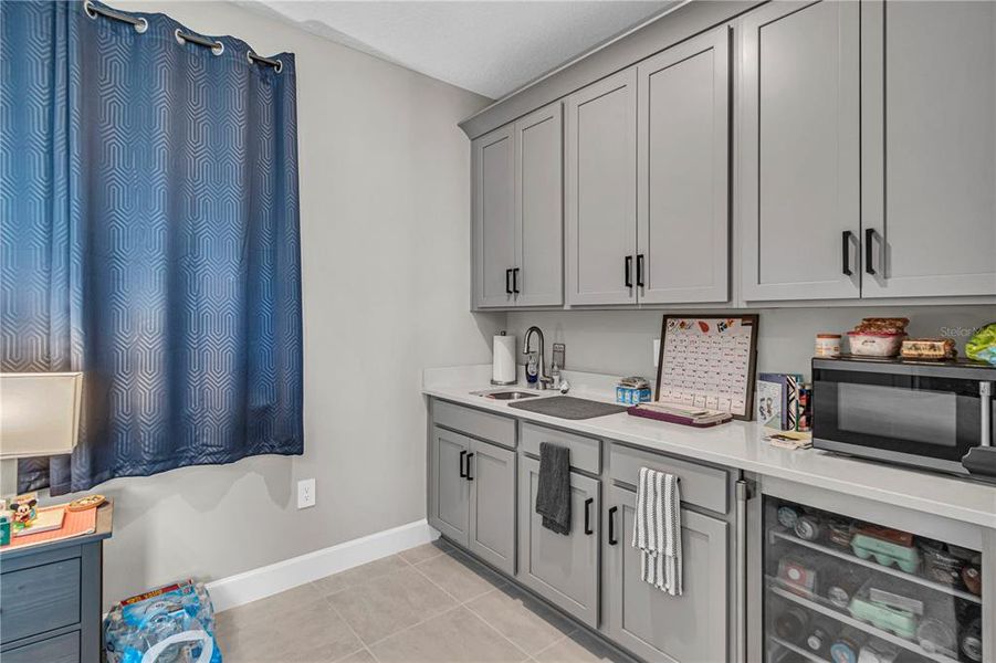 Furnished interior view inside a new home in , Winter Garden (Image 32).