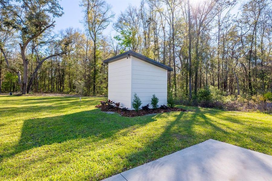 Front exterior of a new home in , High Springs, FL, highlighting curb appeal (Image 28).