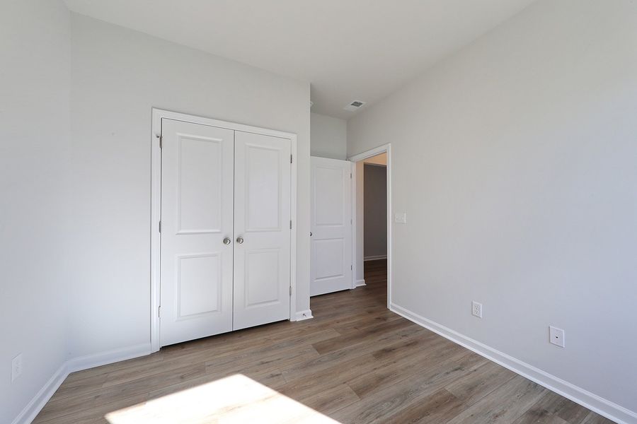 Spacious, unfurnished interior of a new home in Allston Park, Calabash (Image 29).