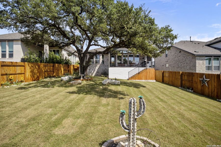 Exterior details and patio area of a home in , San Marcos (Image 25).