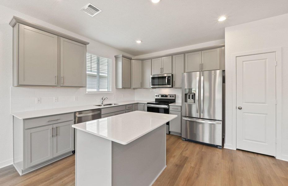 Furnished interior view inside a new home in Skyview, Belton (Image 8).