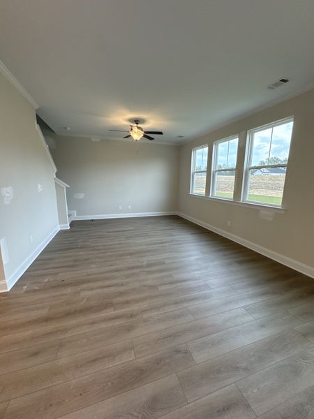 Spacious, unfurnished interior of a new home in Windsor, North Augusta (Image 13).