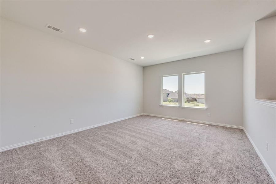 Spacious, unfurnished interior of a new home in Villages of Hurricane Creek, Anna (Image 12). Spacious, unfurnished interior of a new home in Villages of Hurricane Creek, Anna (Image 12).