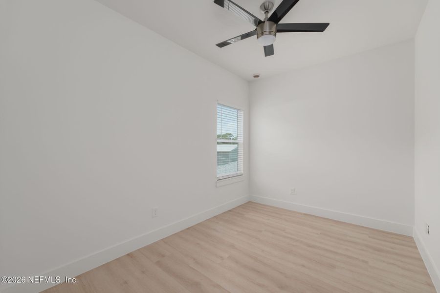 Spacious, unfurnished interior of a new home in , St. Augustine (Image 25).