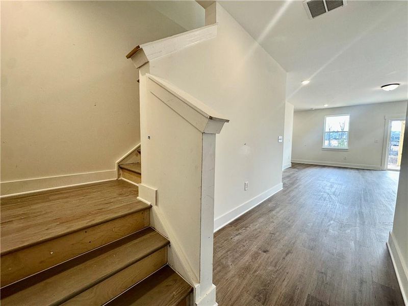 Spacious, unfurnished interior of a new home in Twin Lakes, Hoschton (Image 25).