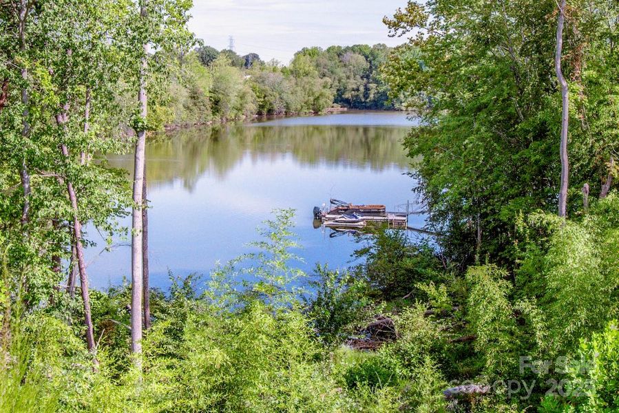 Image 36 of a home in Signature at Reid's Cove.