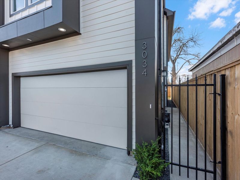 Exterior details and patio area of a home in , Houston (Image 22).
