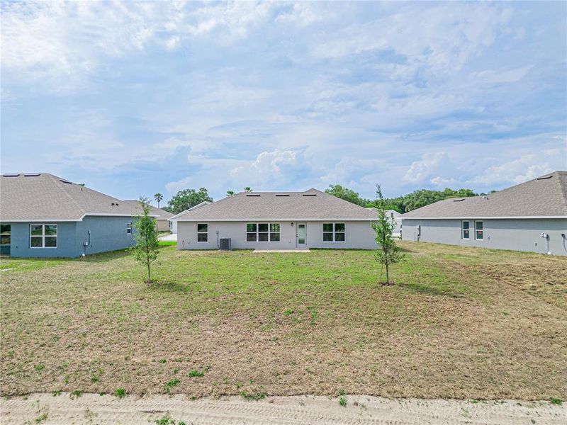 Exterior details and patio area of a home in Hickory Ridge Estates, Lake Wales (Image 3).
