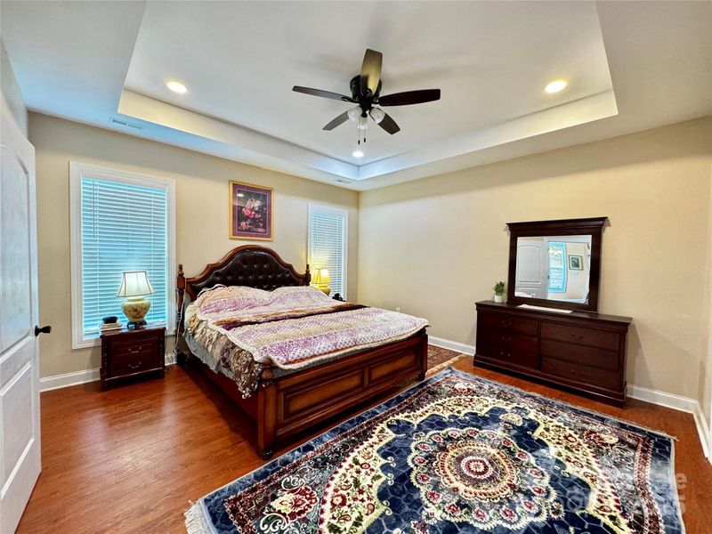 Furnished interior view inside a new home in , Kings Mountain (Image 11).