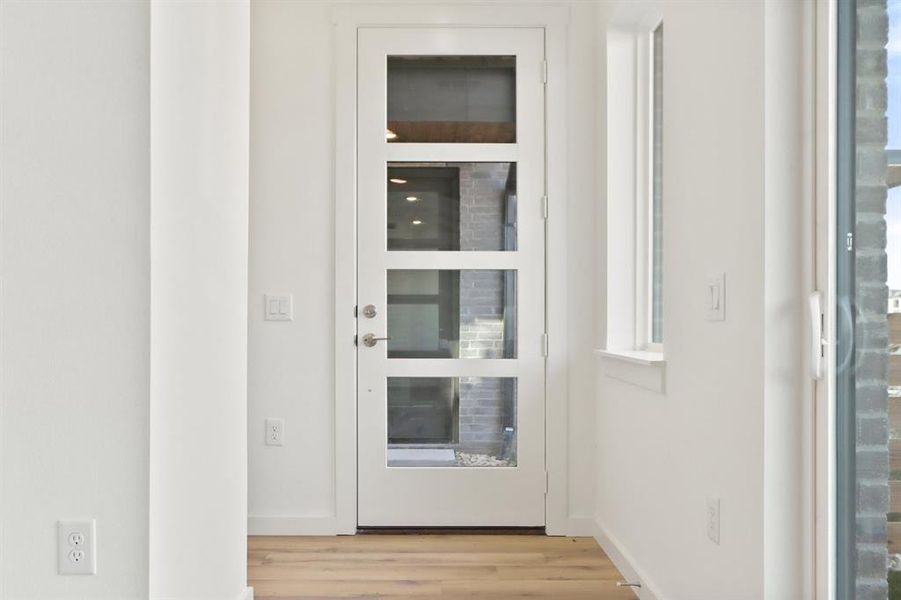 005-20241030-1427AzaleaDrive-Melissa-TX-75454-Entry.jpg-SMALL