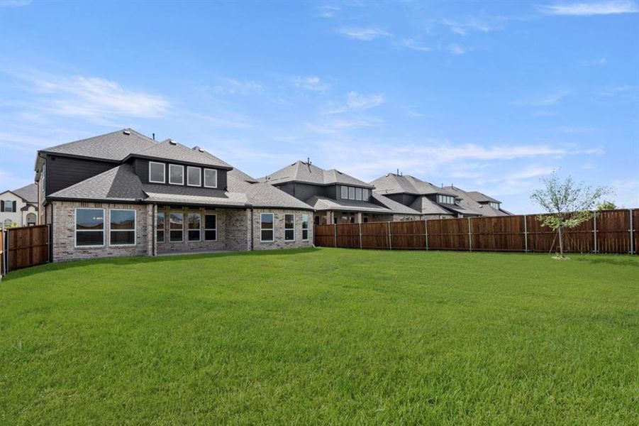 26_27. 5609 Aiken - Back (2) 26_27. 5609 Aiken - Back (2)