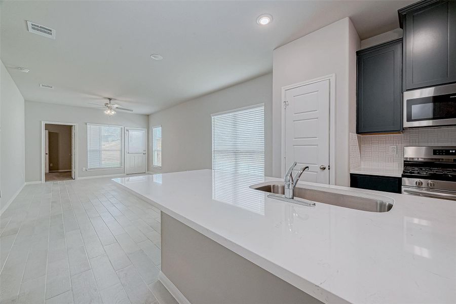 Furnished interior view inside a new home in Woodland Lakes, Huffman (Image 13).