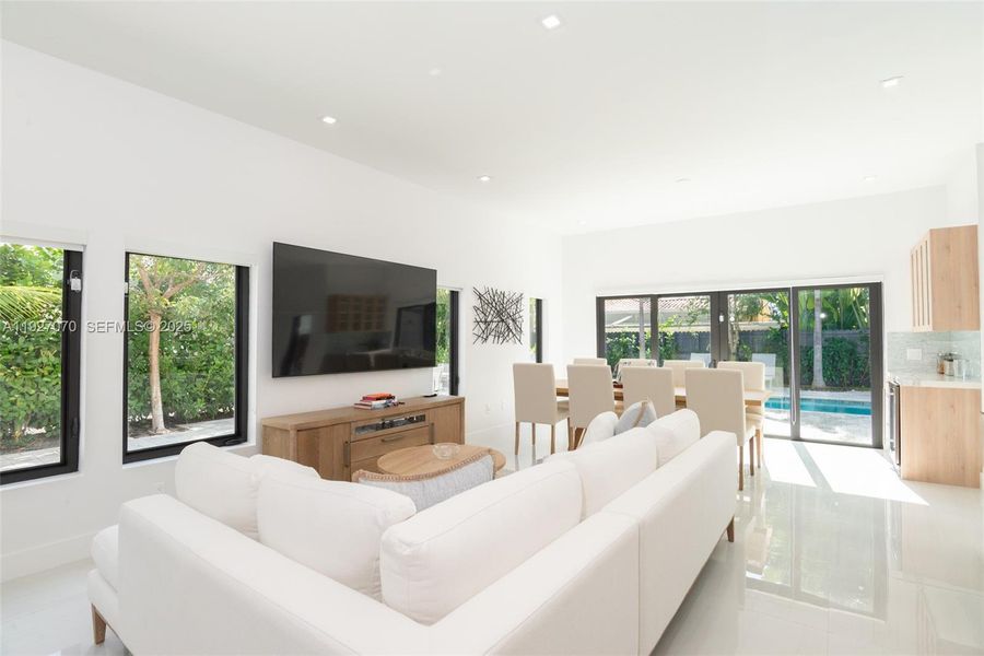 Furnished interior view inside a new home in , West Palm Beach (Image 39). Furnished interior view inside a new home in , West Palm Beach (Image 39).