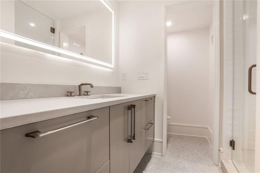 Furnished interior view inside a new home in , Atlanta (Image 6).