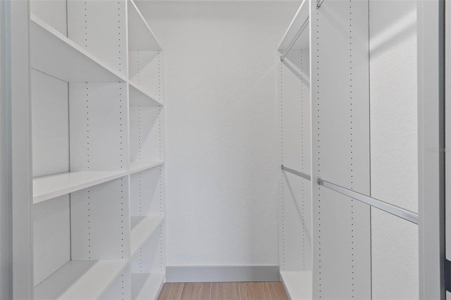 Spacious, unfurnished interior of a new home in , Port Charlotte (Image 26).