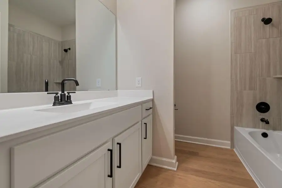 Image 8 of a home in Magnolia Woods. Image 8 of a home in Magnolia Woods.