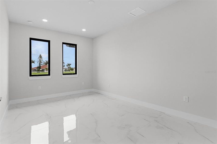 Spacious, unfurnished interior of a new home in , Punta Gorda (Image 16). Spacious, unfurnished interior of a new home in , Punta Gorda (Image 16).