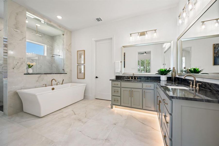 Furnished interior view inside a new home in The Resort on Eagle Mt. Lake, Fort Worth (Image 30).