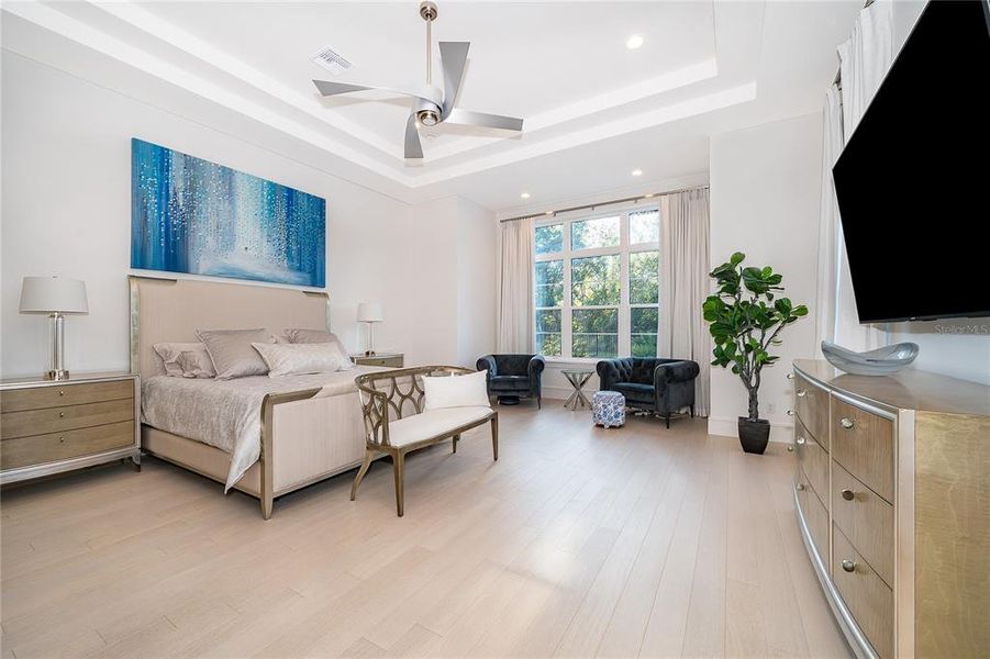 Furnished interior view inside a new home in , Montverde (Image 31). Furnished interior view inside a new home in , Montverde (Image 31).