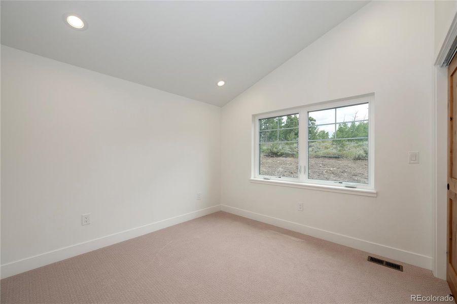 Spacious, unfurnished interior of a new home in , Granby (Image 22).