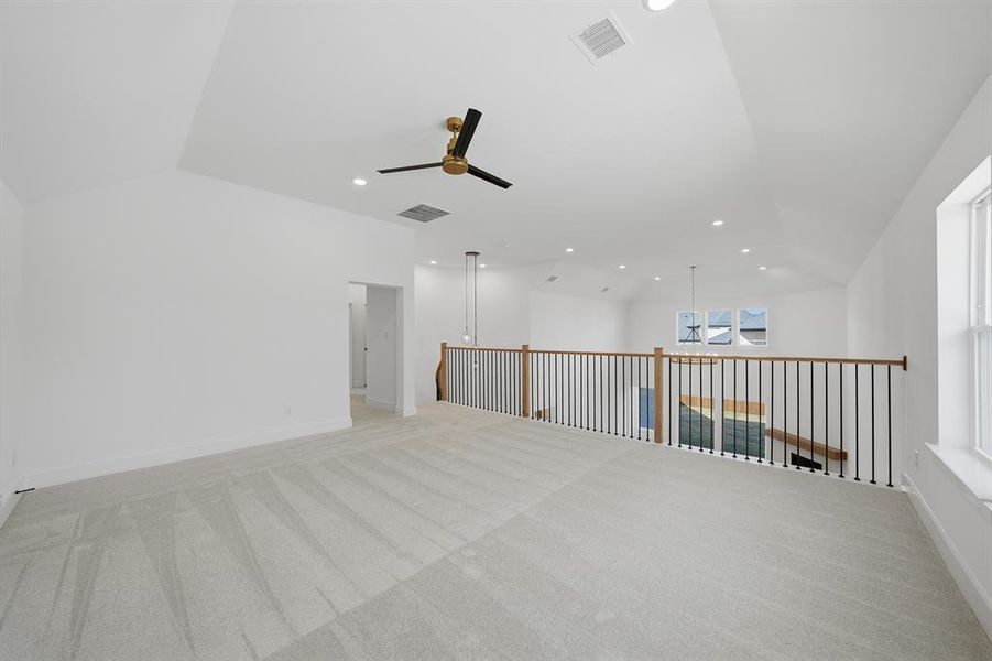 Spacious, unfurnished interior of a new home in Brookhollow West, Prosper (Image 31). Spacious, unfurnished interior of a new home in Brookhollow West, Prosper (Image 31).