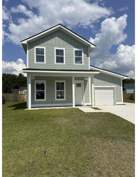 Exterior details and patio area of a home in , Huger (Image 21).