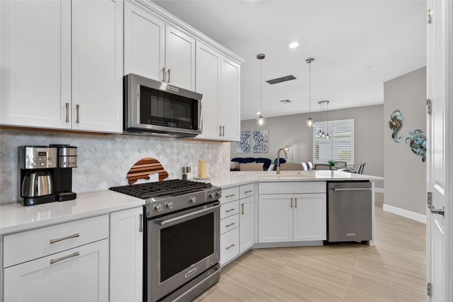 Furnished interior view inside a new home in , Englewood (Image 53).