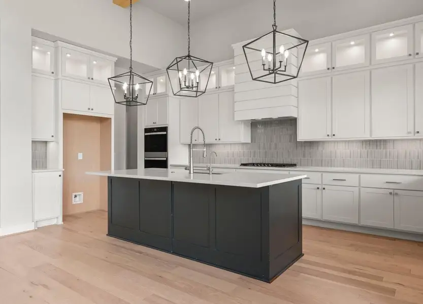 Furnished interior view inside a new home in Fulshear Lakes 70’s, Fulshear (Image 3). Furnished interior view inside a new home in Fulshear Lakes 70’s, Fulshear (Image 3).