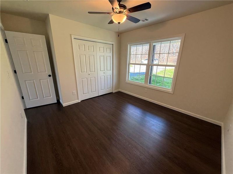 Spacious, unfurnished interior of a new home in , Dahlonega (Image 13).