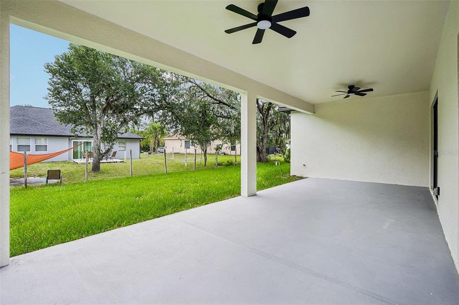 Exterior details and patio area of a home in , North Port (Image 3).