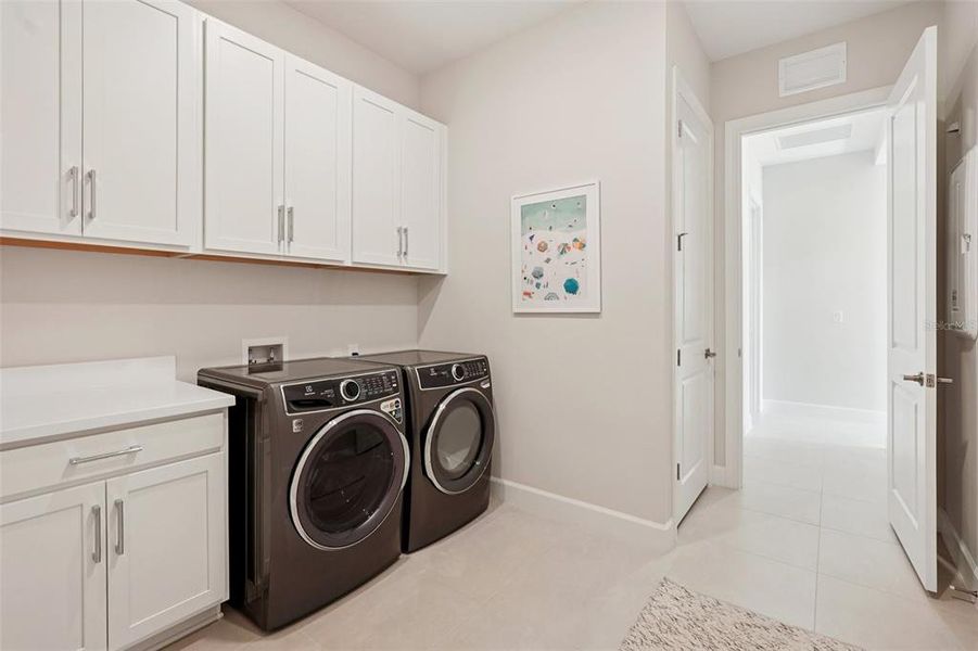 Furnished interior view inside a new home in Esplanade at Azario Lakewood Ranch, Bradenton (Image 35).