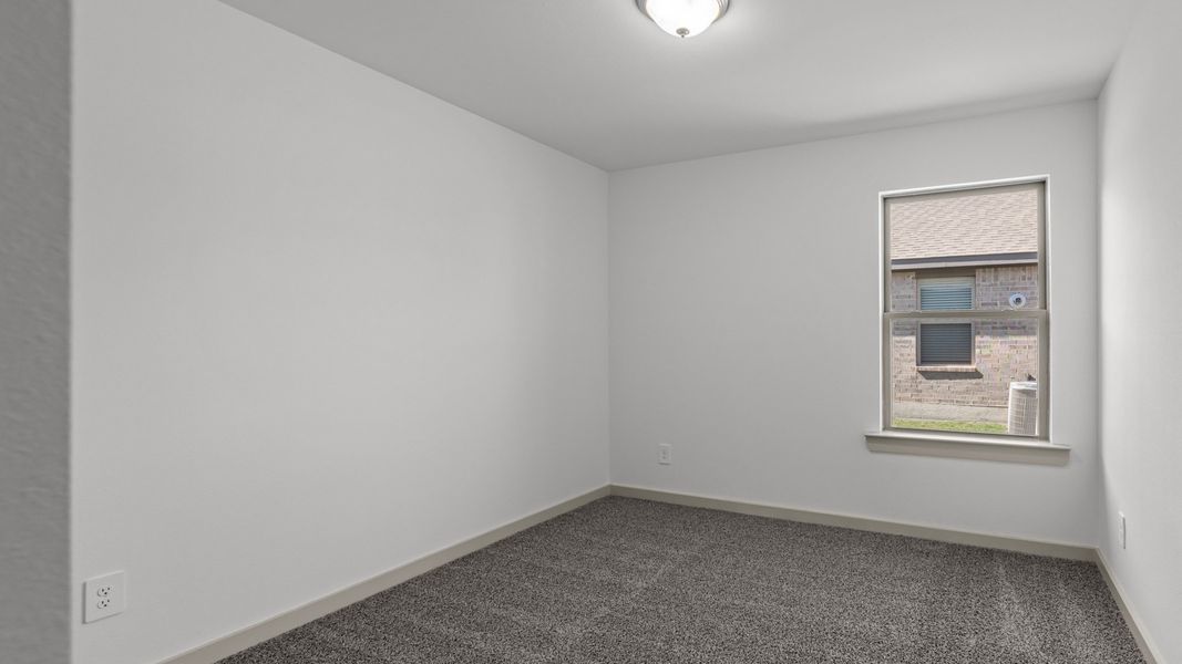 Representative unfurnished interior of a home built from the The Justin by D.R. Horton in Viridian, Lubbock (Image 18).