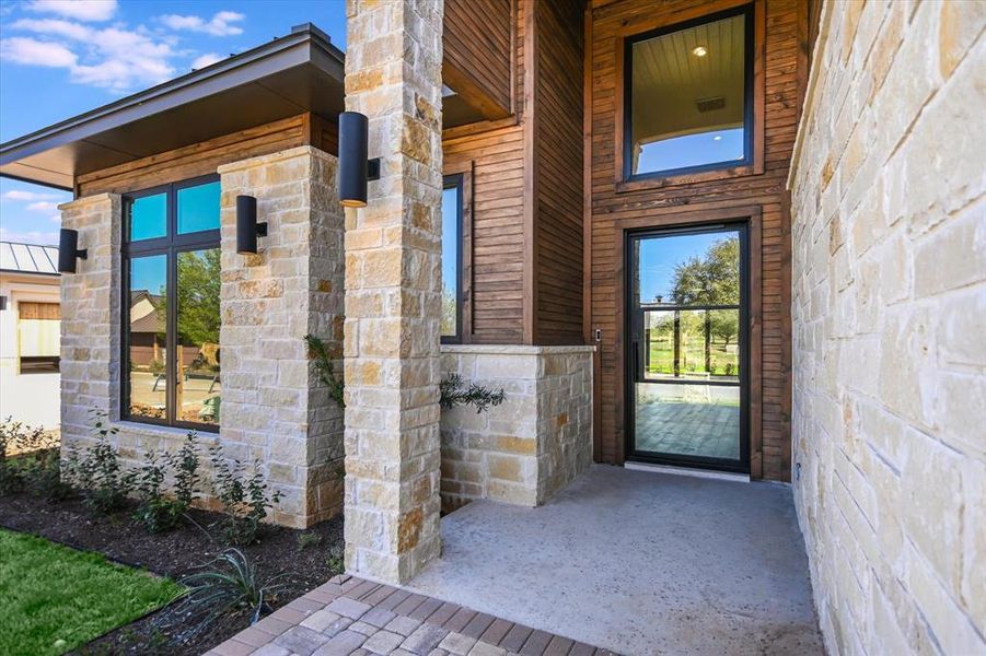 Exterior details and patio area of a home in , Horseshoe Bay (Image 22).