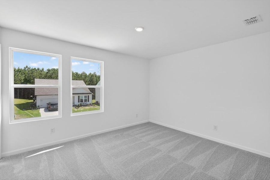 Spacious, unfurnished interior of a new home in Heritage River, Euharlee (Image 15).