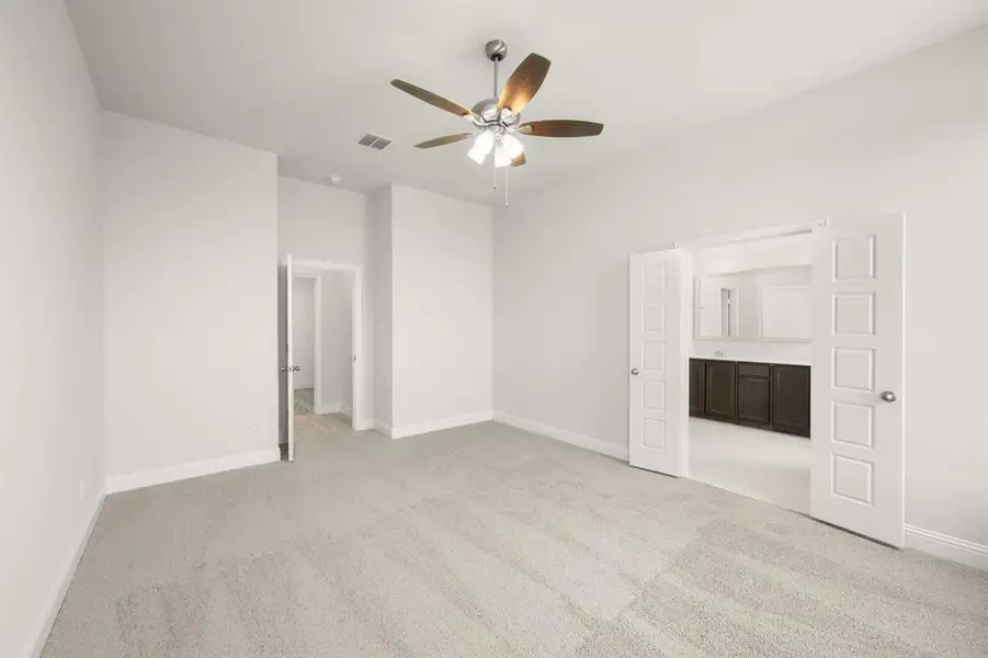 325 Comfort- Primary SUite-2 325 Comfort- Primary SUite-2