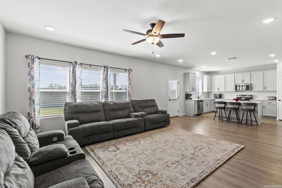 Furnished interior view inside a new home in , Schertz (Image 37).