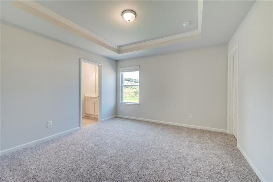 Spacious, unfurnished interior of a new home in Grandview at Millers Mill, Stockbridge (Image 22).
