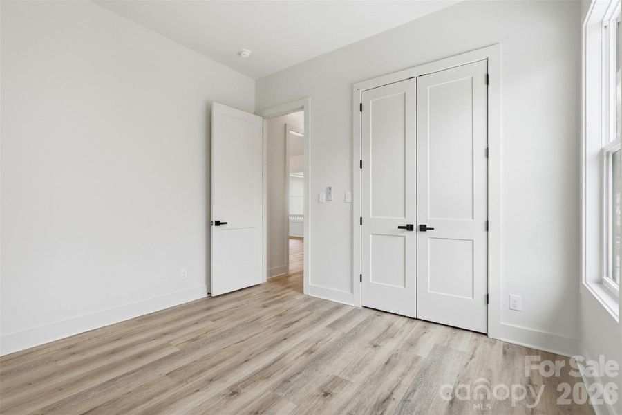 Spacious, unfurnished interior of a new home in , Maiden (Image 24).
