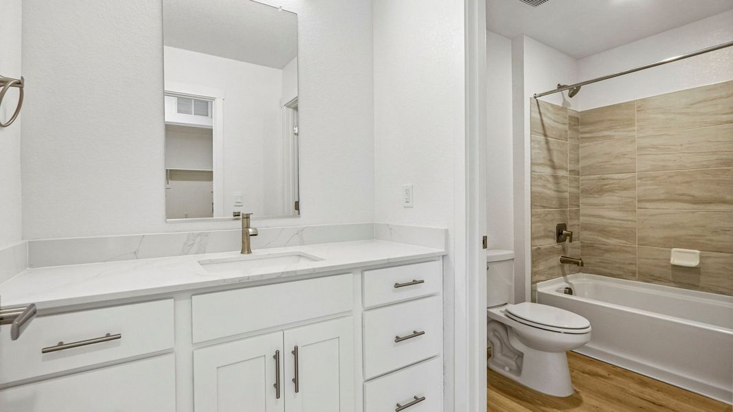 Furnished interior view inside a new home in Prairie Song, Windsor (Image 11).