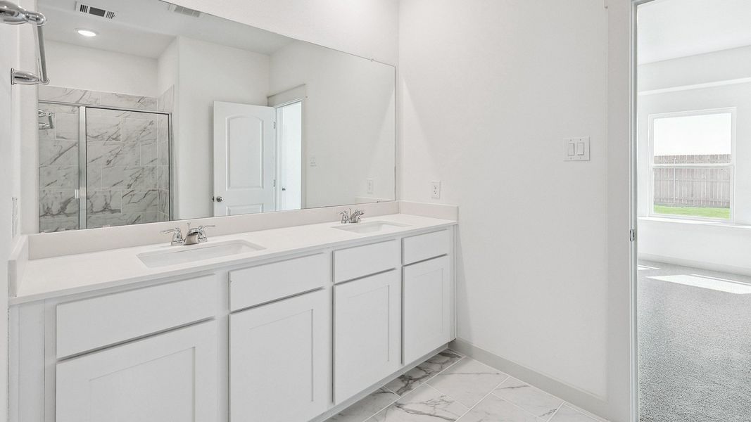 Representative furnished interior of a home built from the Latitude by Brightland Homes in Mostyn Springs, Magnolia (Image 11).