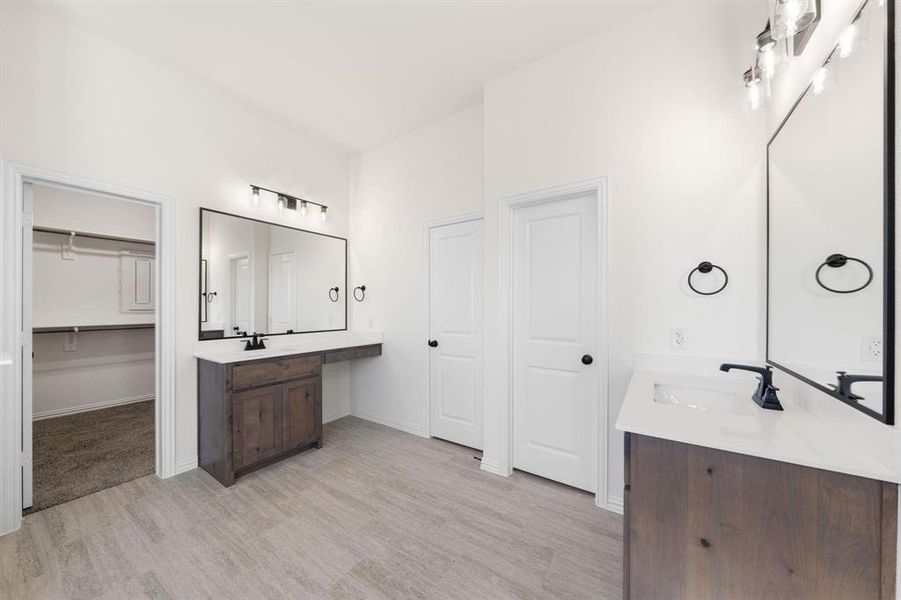 Furnished interior view inside a new home in , Waxahachie (Image 11).