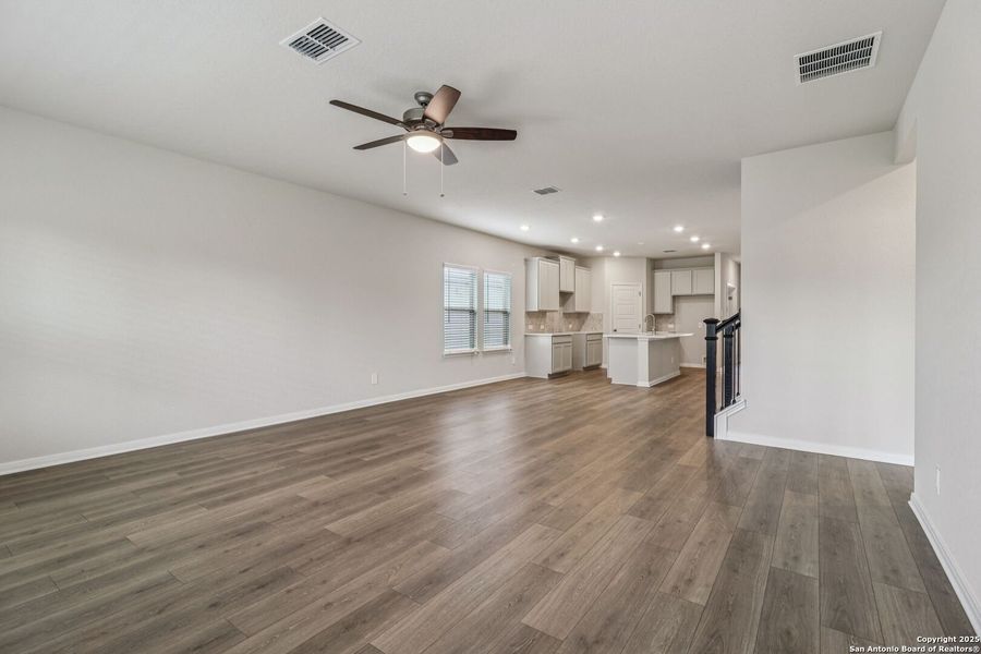Spacious, unfurnished interior of a new home in Royal Crest, San Antonio (Image 53). Spacious, unfurnished interior of a new home in Royal Crest, San Antonio (Image 53).
