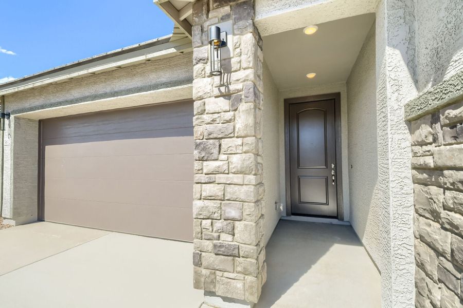 New Home in San Tan Valley, AZ.  - Slide 4