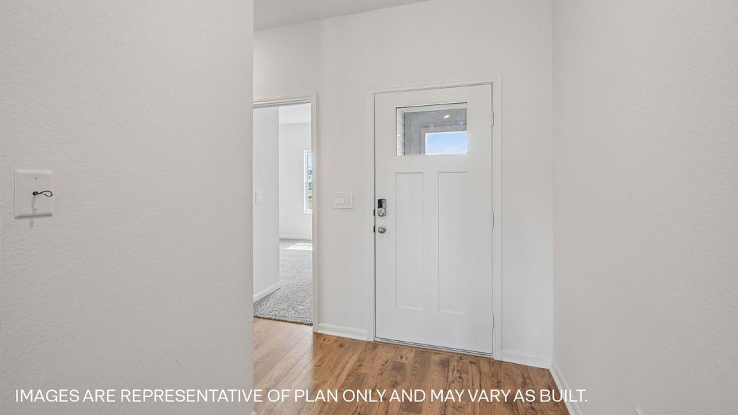 Spacious, unfurnished interior of a new home in Prairie Lakes, Buda (Image 13).